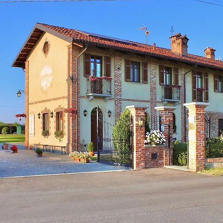 Agriturismo Sarmore Salmore Bagian luar foto